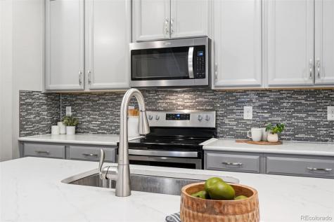 23201 E Jamison Drive Aurora CO 80016