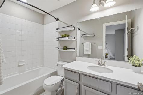 23201 E Jamison Drive Aurora CO 80016