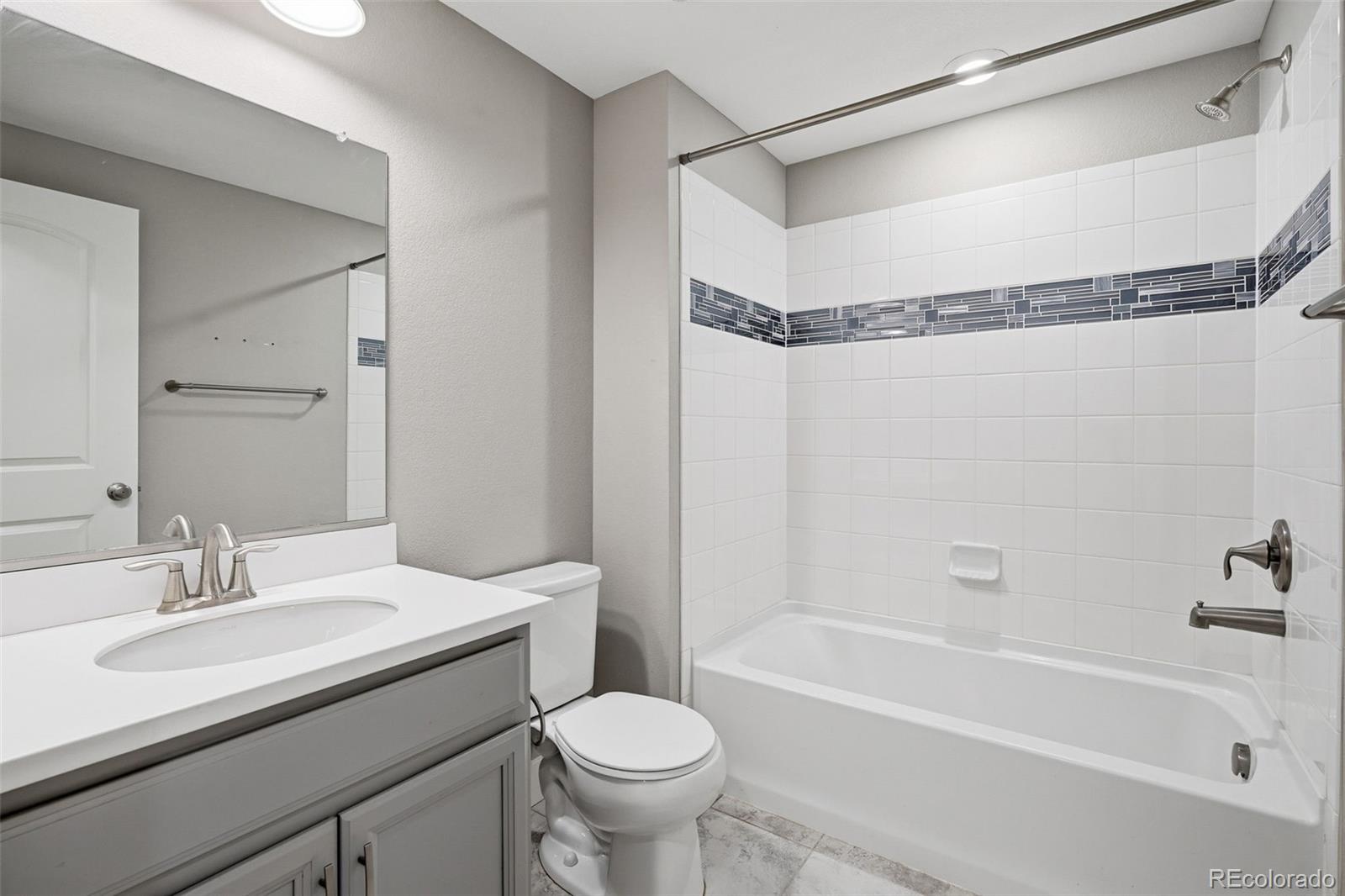 23201 E Jamison Drive Aurora CO 80016