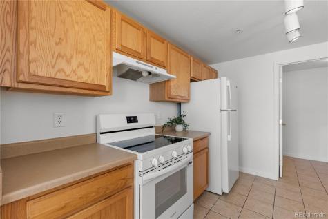 5756 N Genoa Way Aurora CO 80019