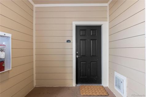 5756 N Genoa Way Aurora CO 80019