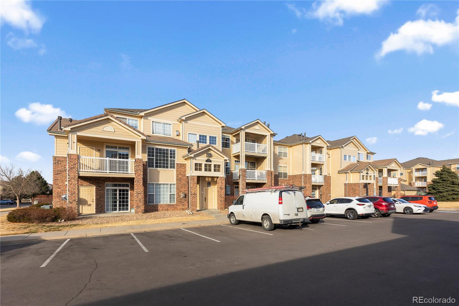 5756 N Genoa Way Aurora CO 80019