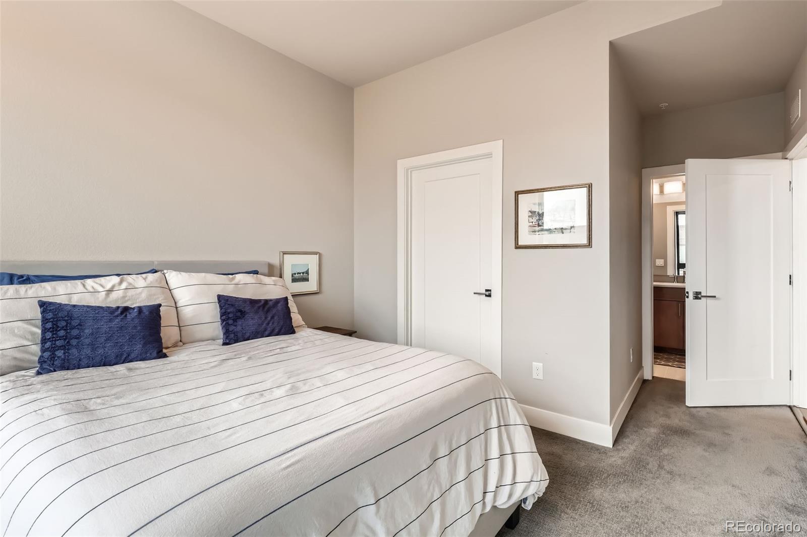 6618 E Lowry Boulevard Denver CO 80230