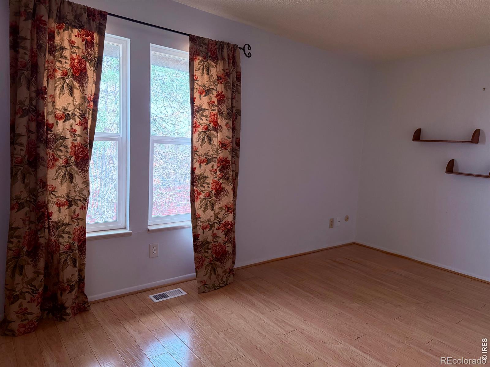 5930 S Willow Way Greenwood Village CO 80111