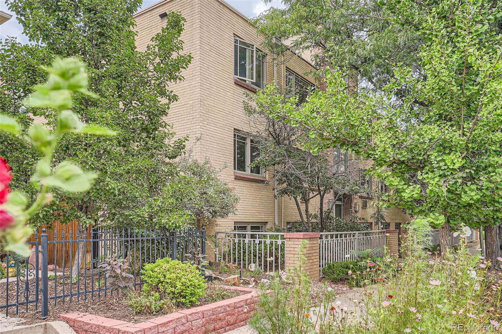 969 S Pearl Street Denver CO 80209
