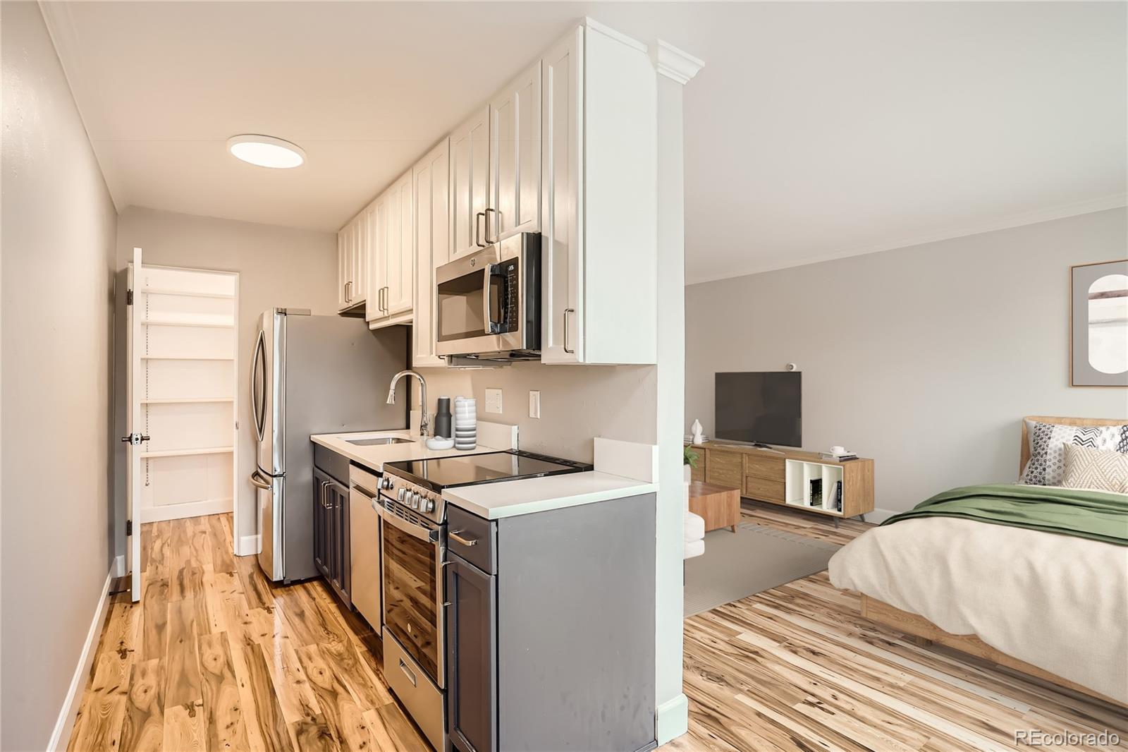 969 S Pearl Street Denver CO 80209