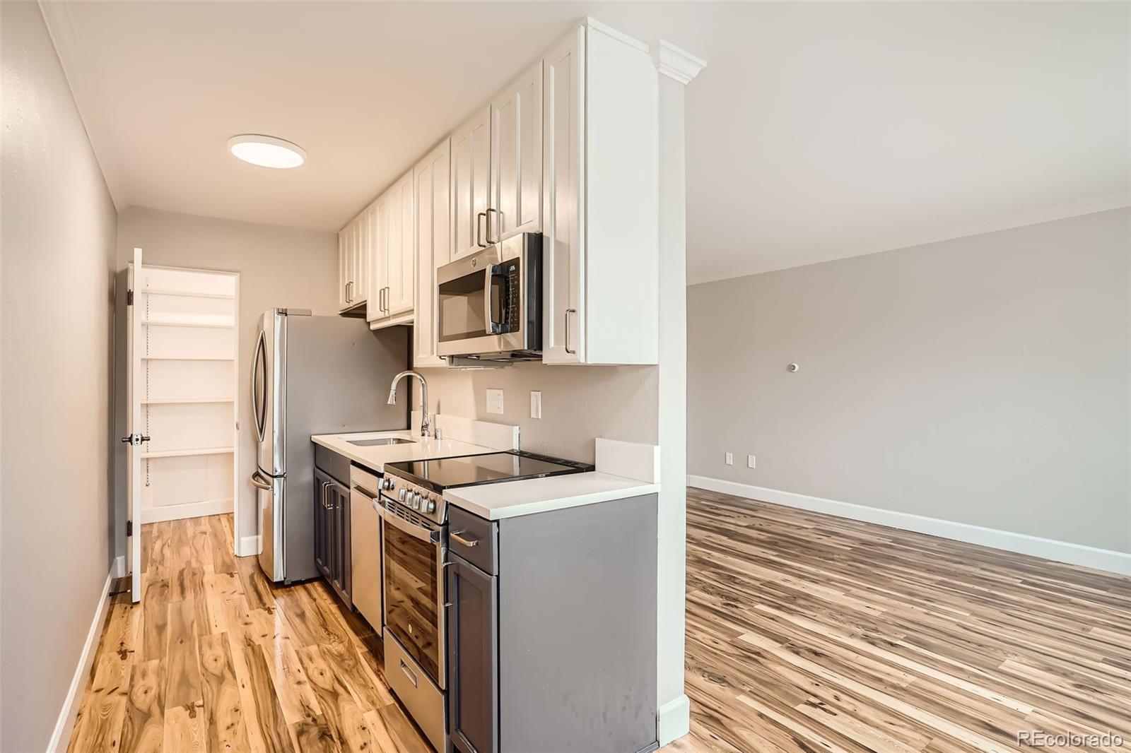 969 S Pearl Street Denver CO 80209