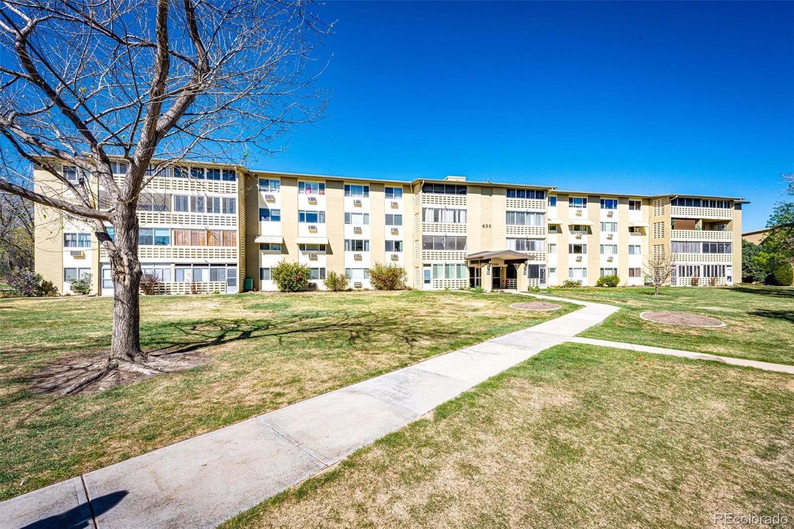 635 S Alton Way Denver CO 80247