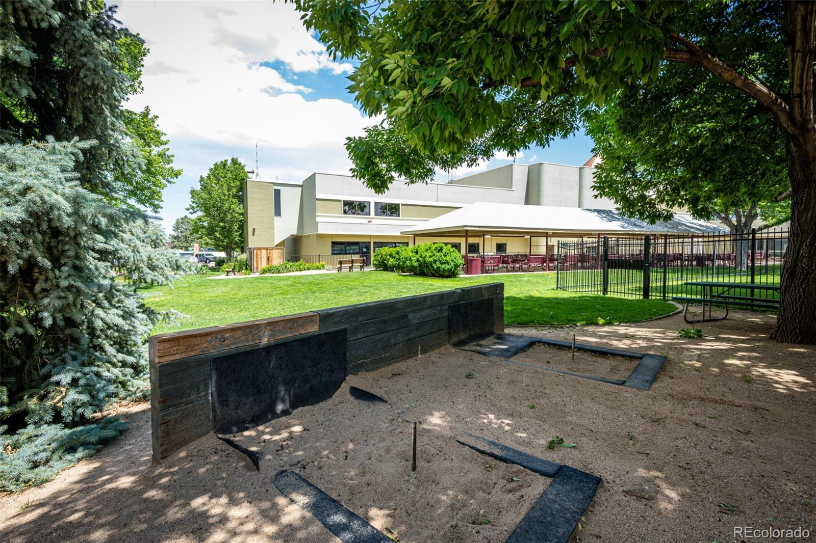 635 S Alton Way Denver CO 80247