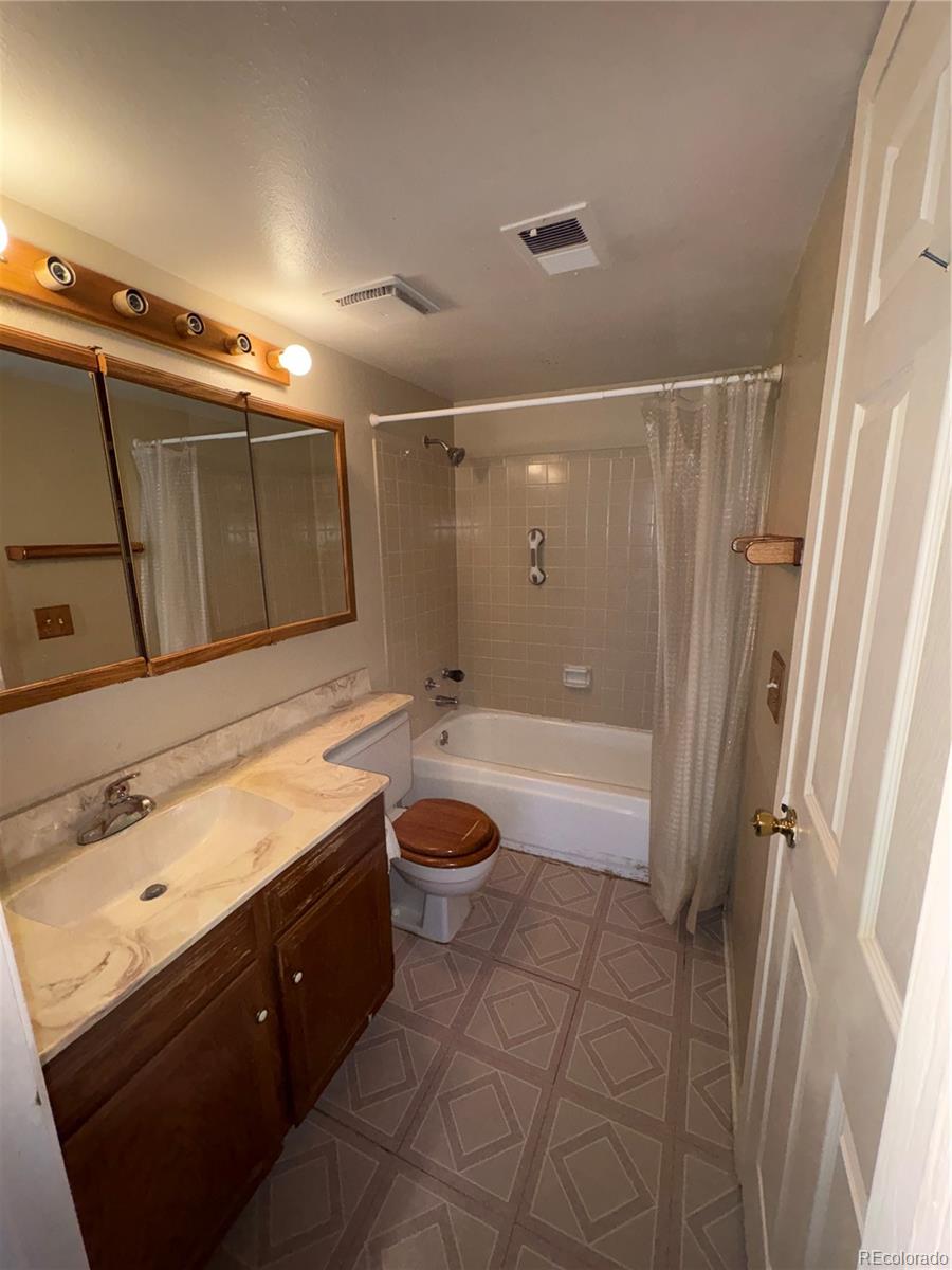 17662 E Loyola Drive Aurora CO 80013