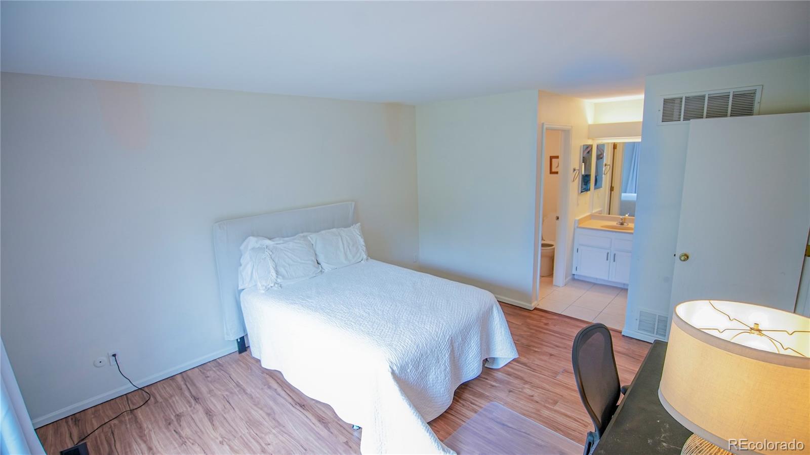 7096 E Dry Creek Circle Centennial CO 80112