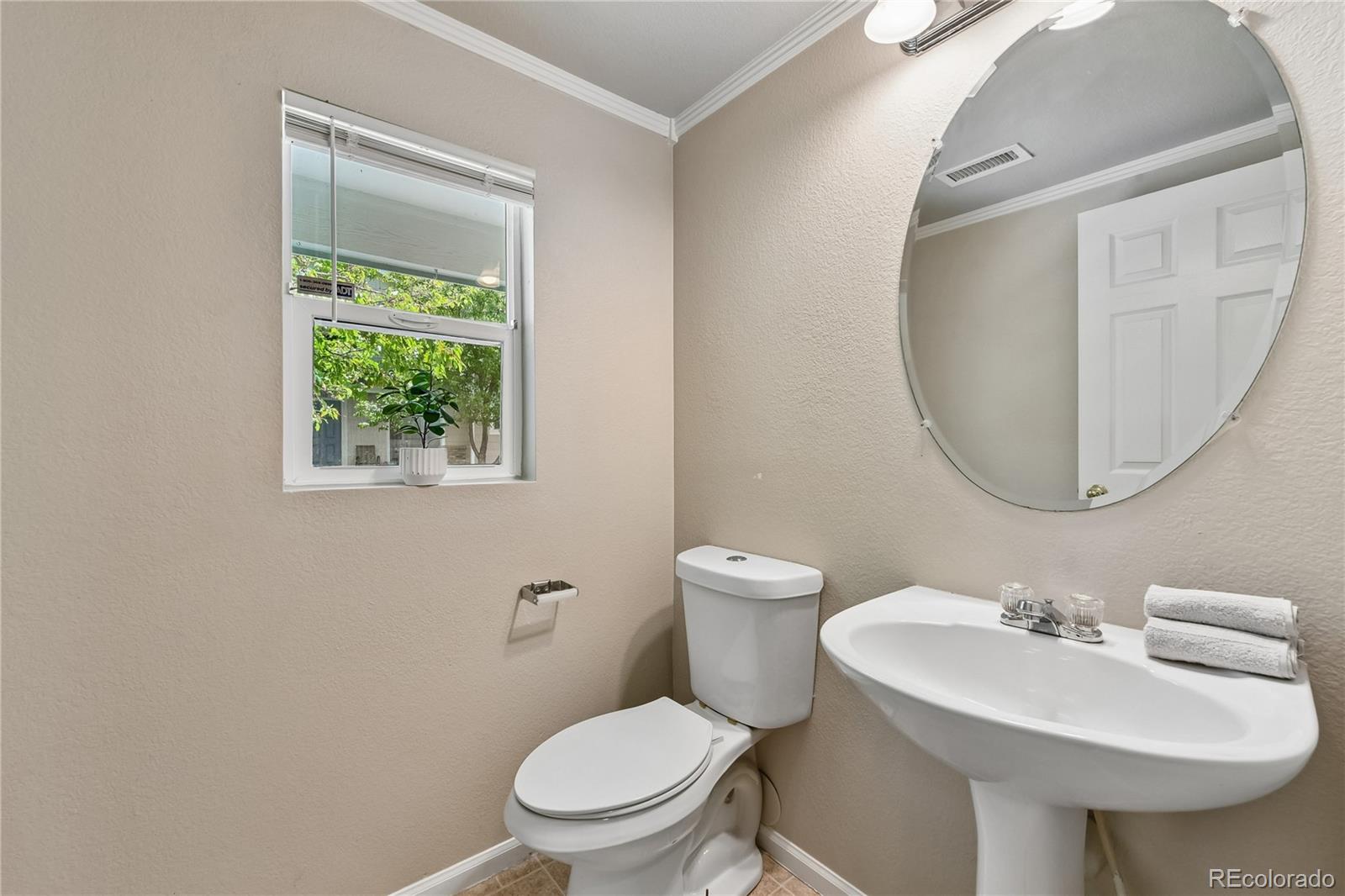 18948 E 58th Avenue Denver CO 80249
