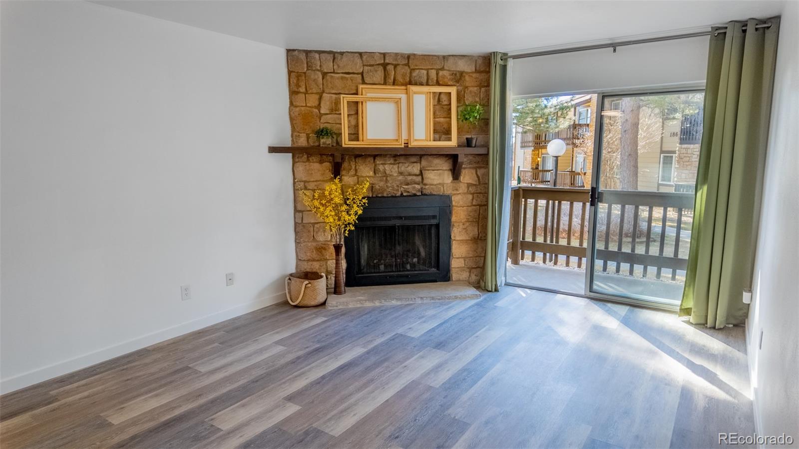 1887 S Pitkin Street Aurora CO 80017