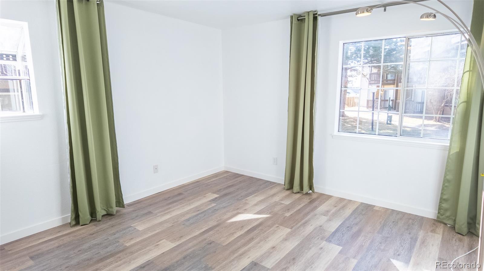 1887 S Pitkin Street Aurora CO 80017