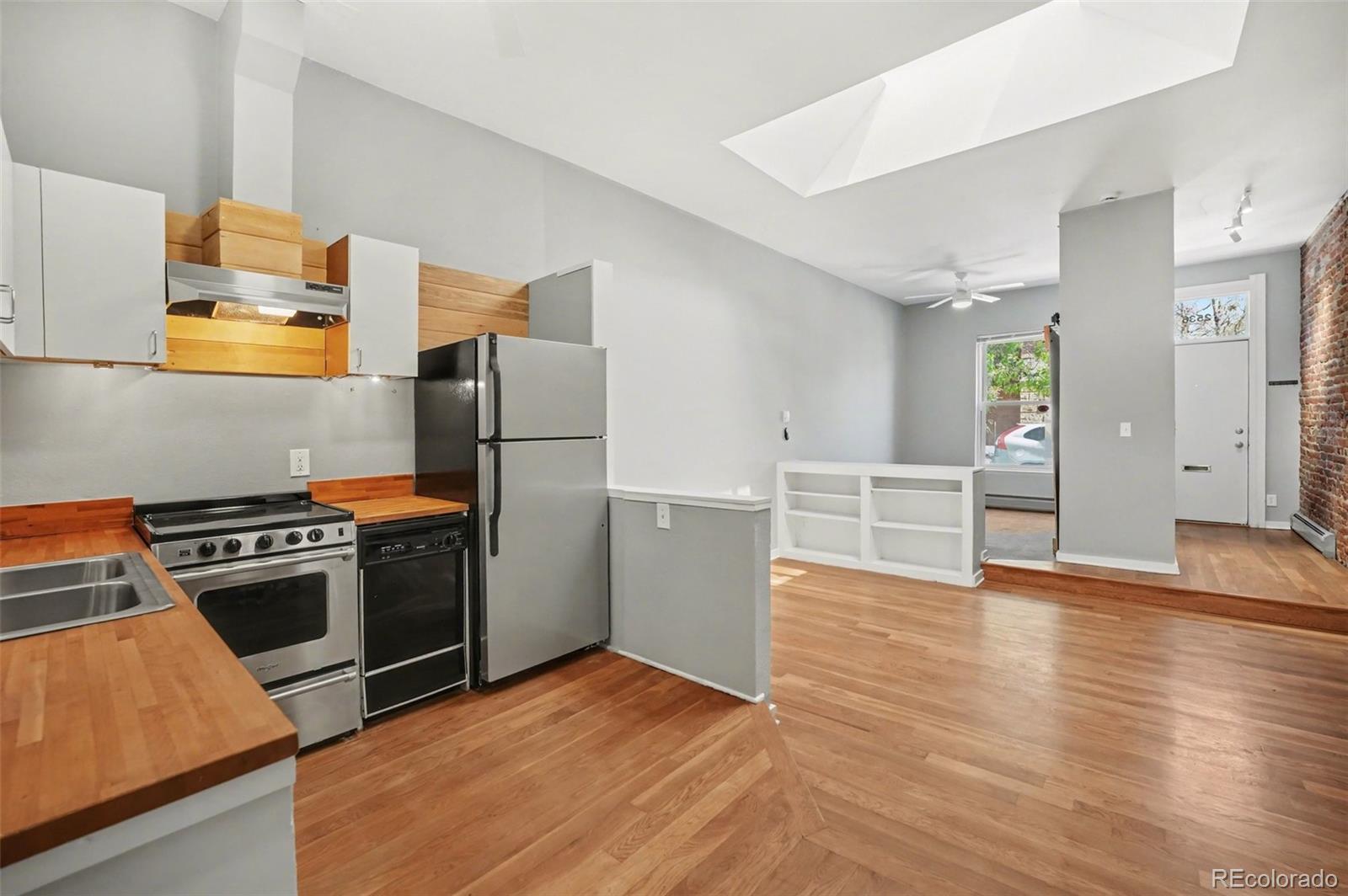 2536 Kensing Court Denver CO 80211