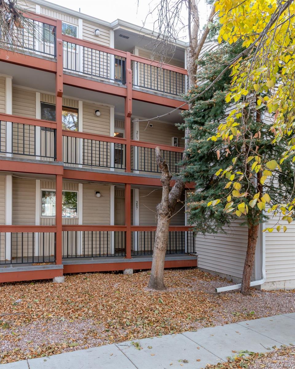 8613 Clay Street Westminster CO 80031