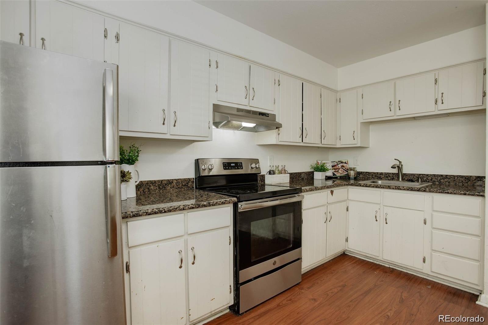 1638 Chester Street Aurora CO 80010