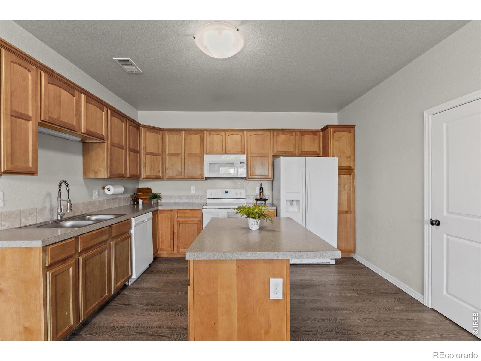 6911 W 3rd Street Greeley CO 80634