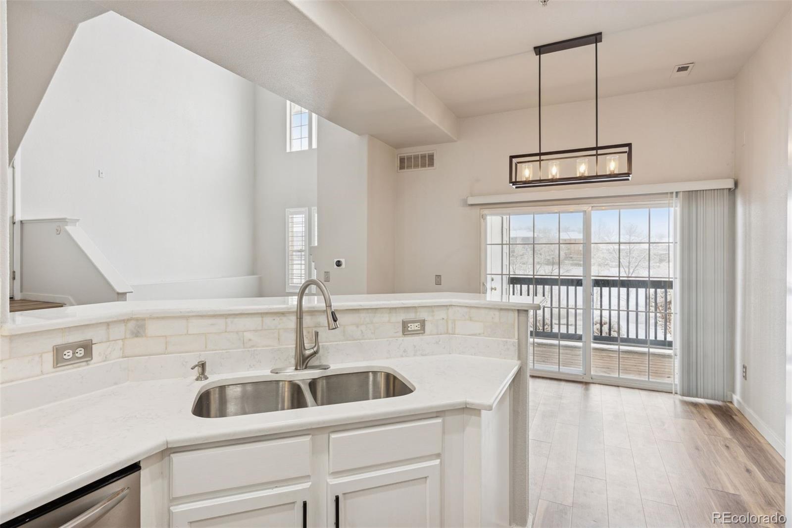 8944 Fox Drive Denver CO 80260