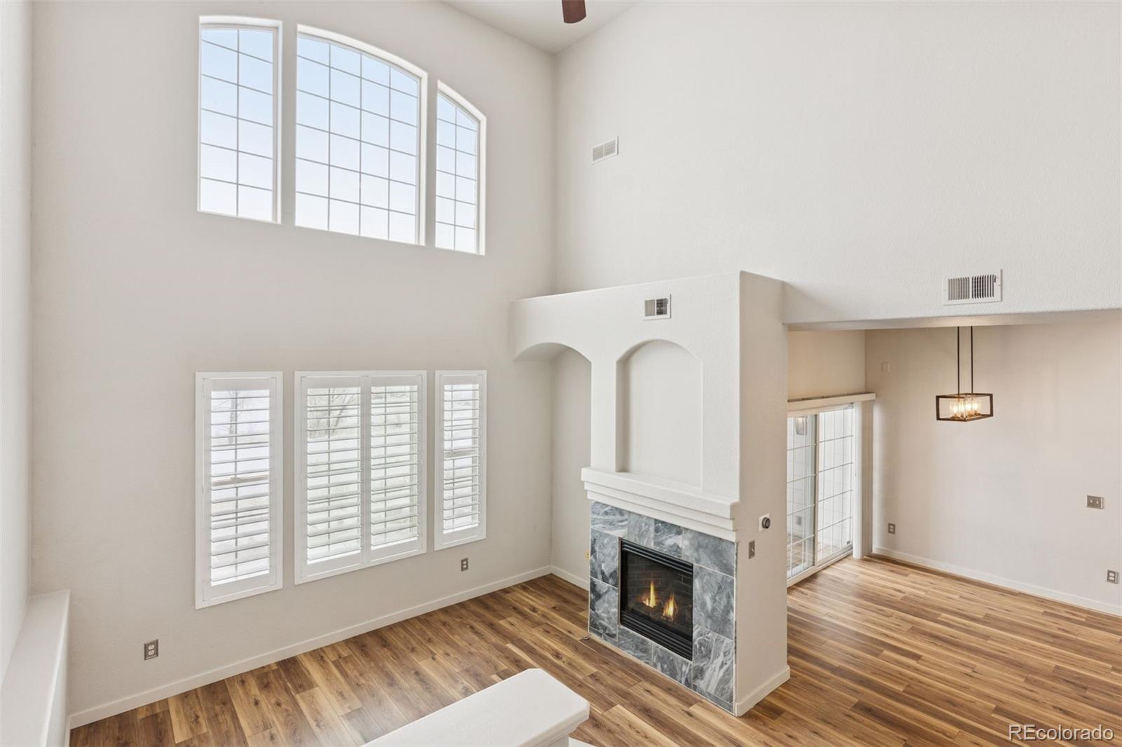 8944 Fox Drive Denver CO 80260