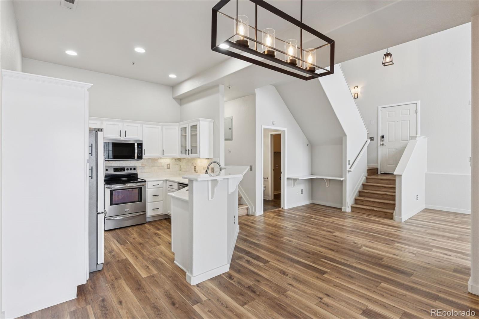 8944 Fox Drive Denver CO 80260