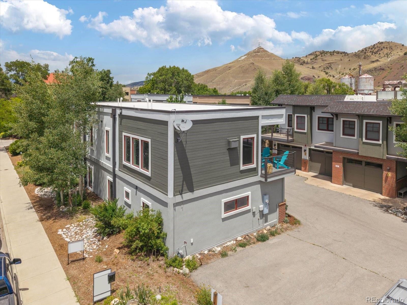 536 E 1st Street Salida CO 81201