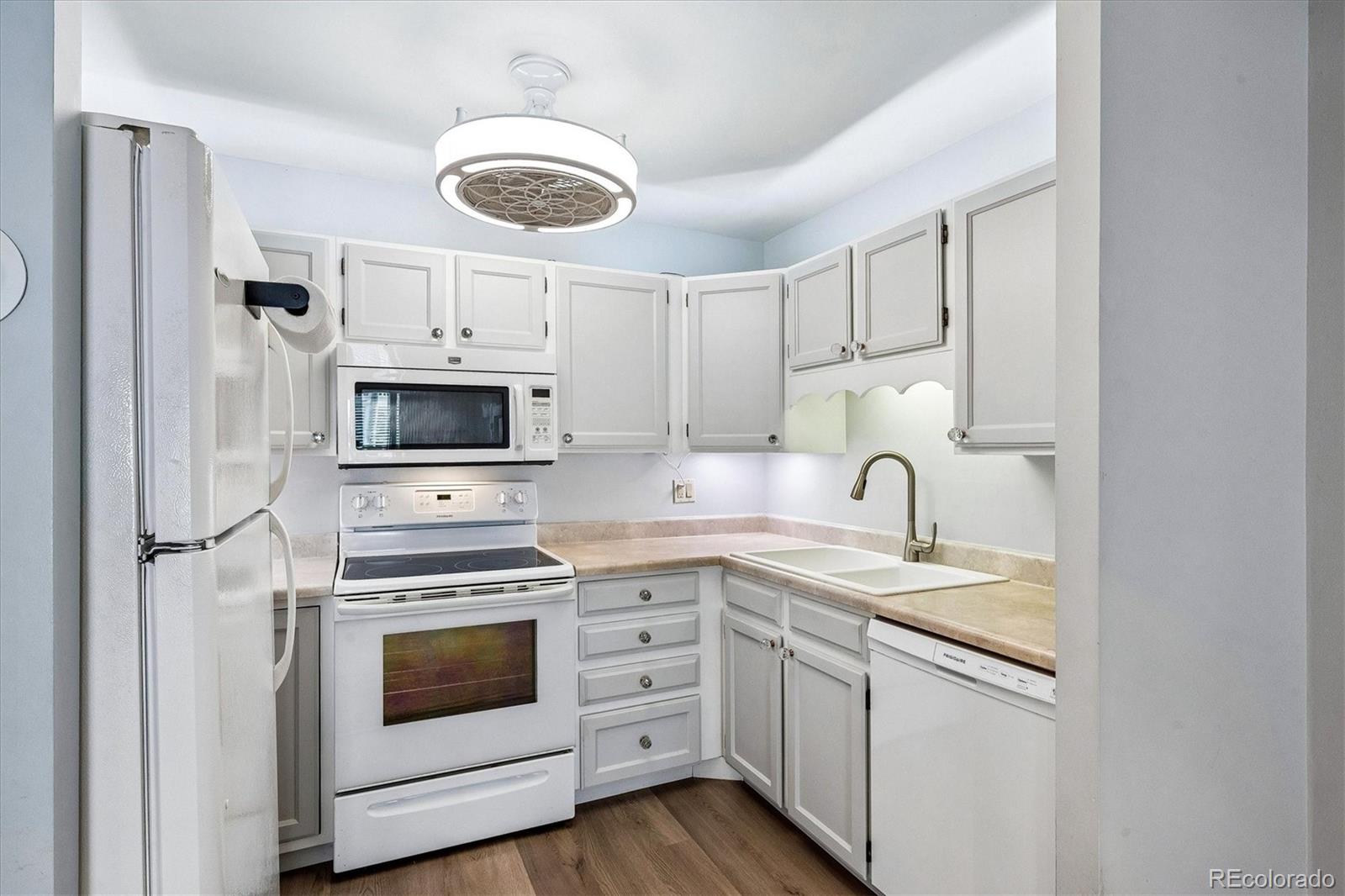 3124 S Wheeling Way Aurora CO 80014