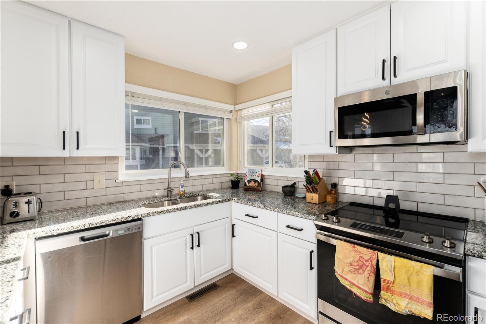 4010 S Rifle Way Aurora CO 80013