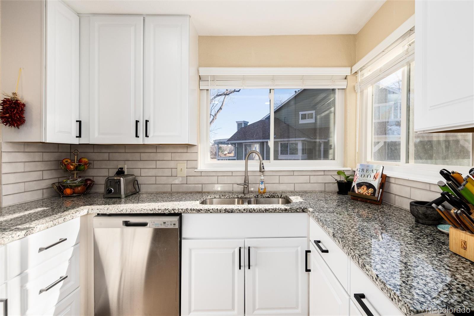 4010 S Rifle Way Aurora CO 80013