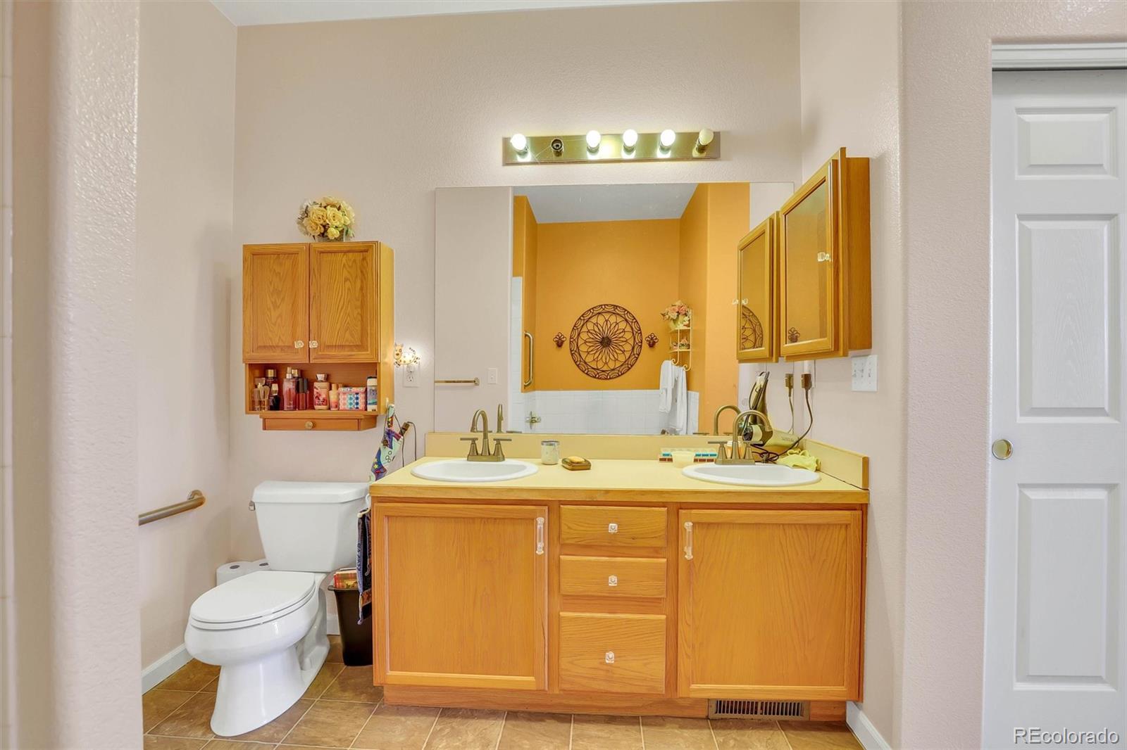15555 E 40th Avenue Denver CO 80239