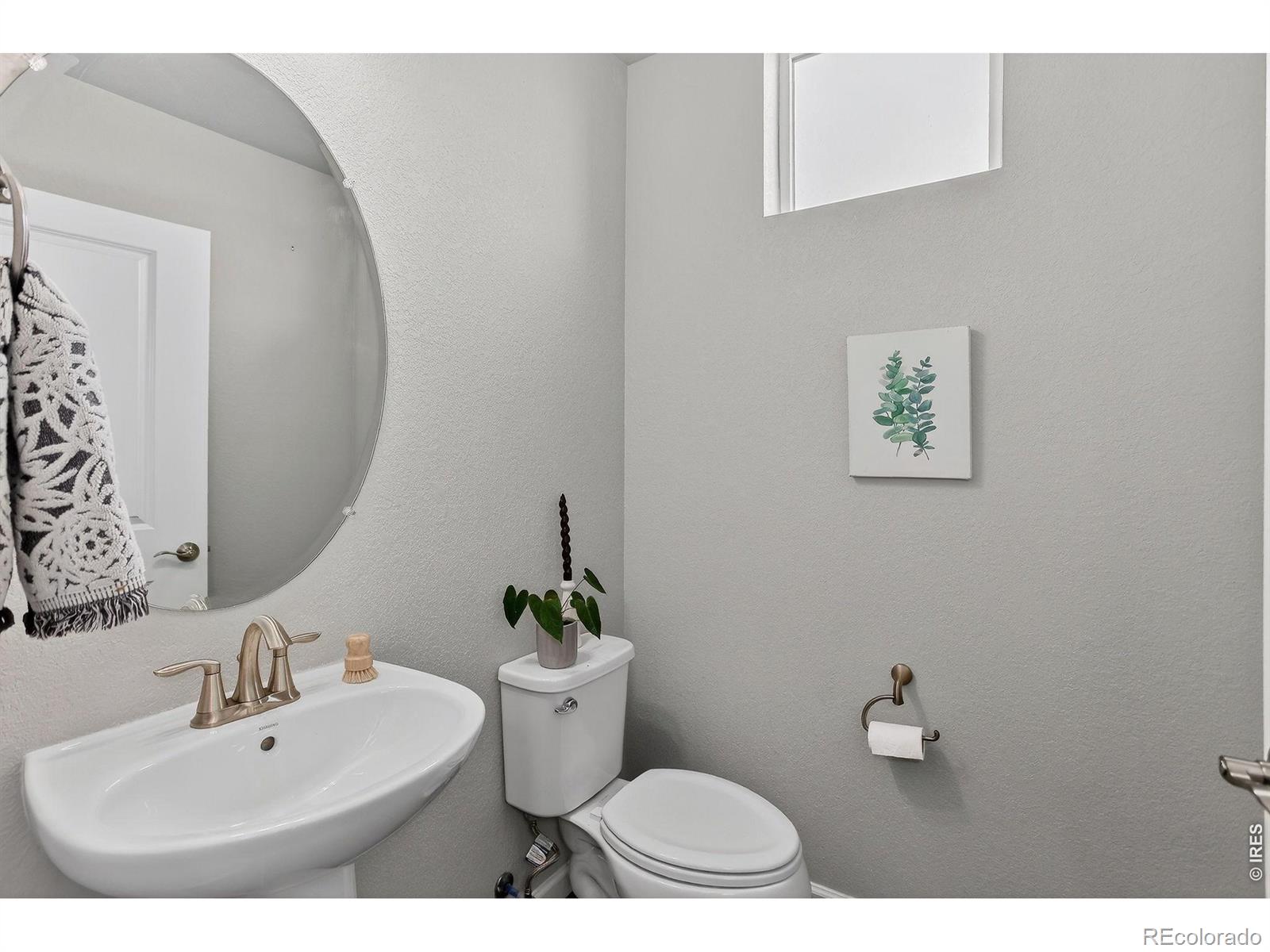 9251 Garnett Way Arvada CO 80007