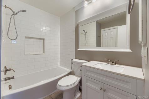1811 S Quebec Way Denver CO 80231