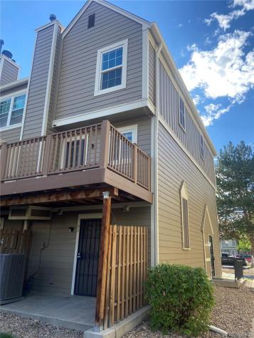 1811 S Quebec Way Denver CO 80231