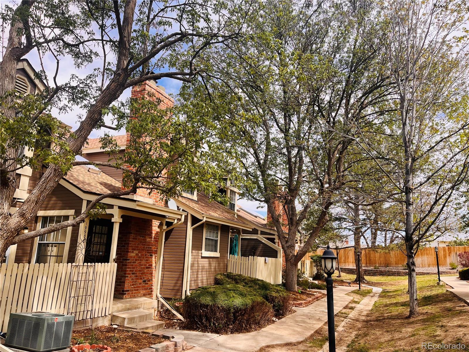 1990 S Helena Street Aurora CO 80013
