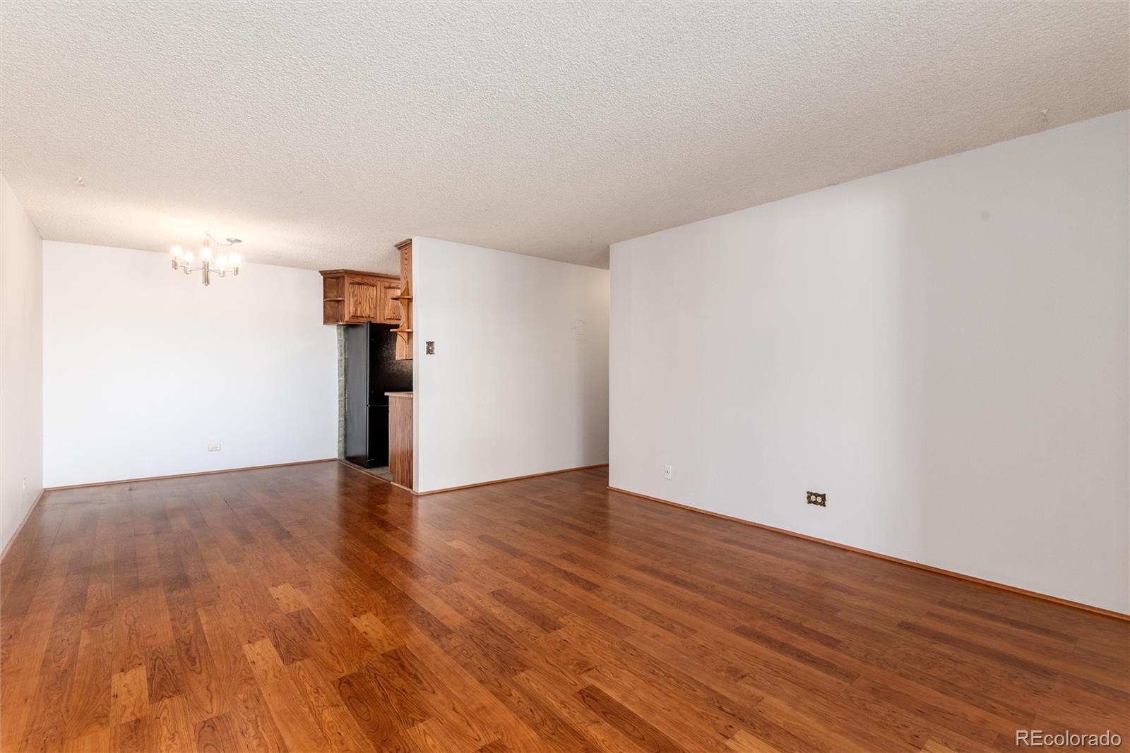 2325 S Linden Court Denver CO 80222