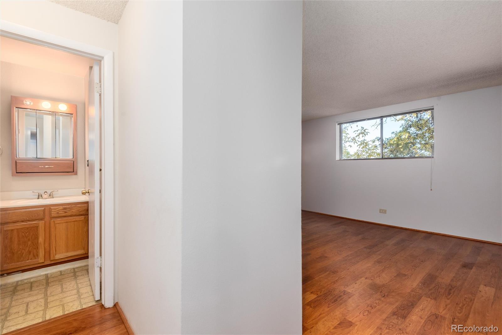 2325 S Linden Court Denver CO 80222