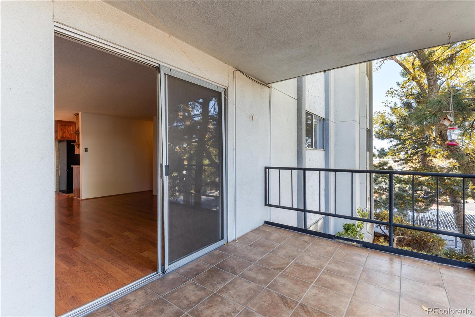 2325 S Linden Court Denver CO 80222