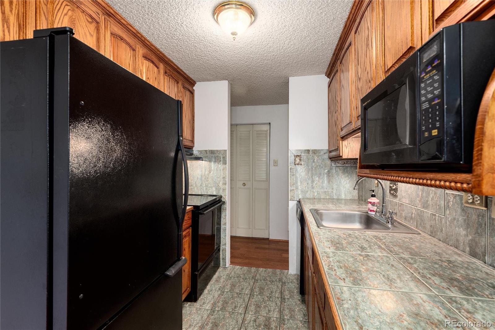 2325 S Linden Court Denver CO 80222