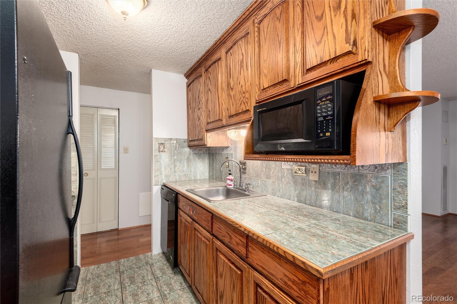 2325 S Linden Court Denver CO 80222