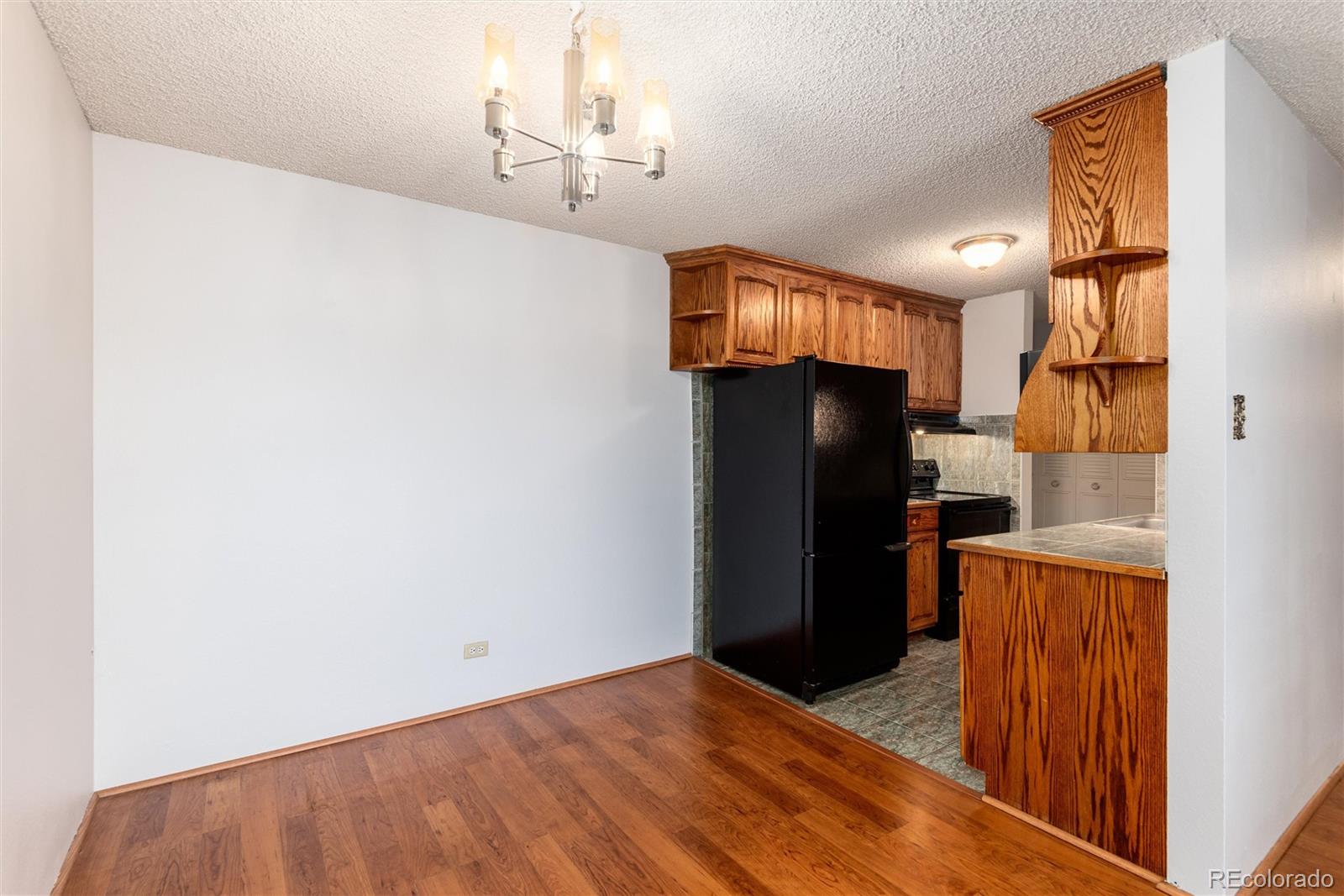 2325 S Linden Court Denver CO 80222