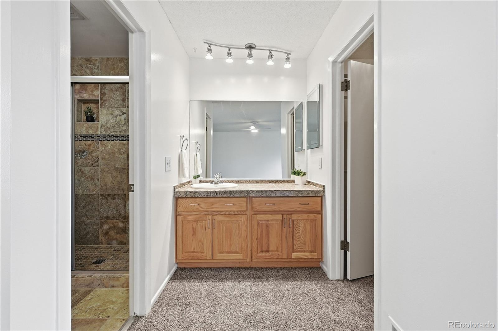 2770 S Heather Gardens Way Aurora CO 80014