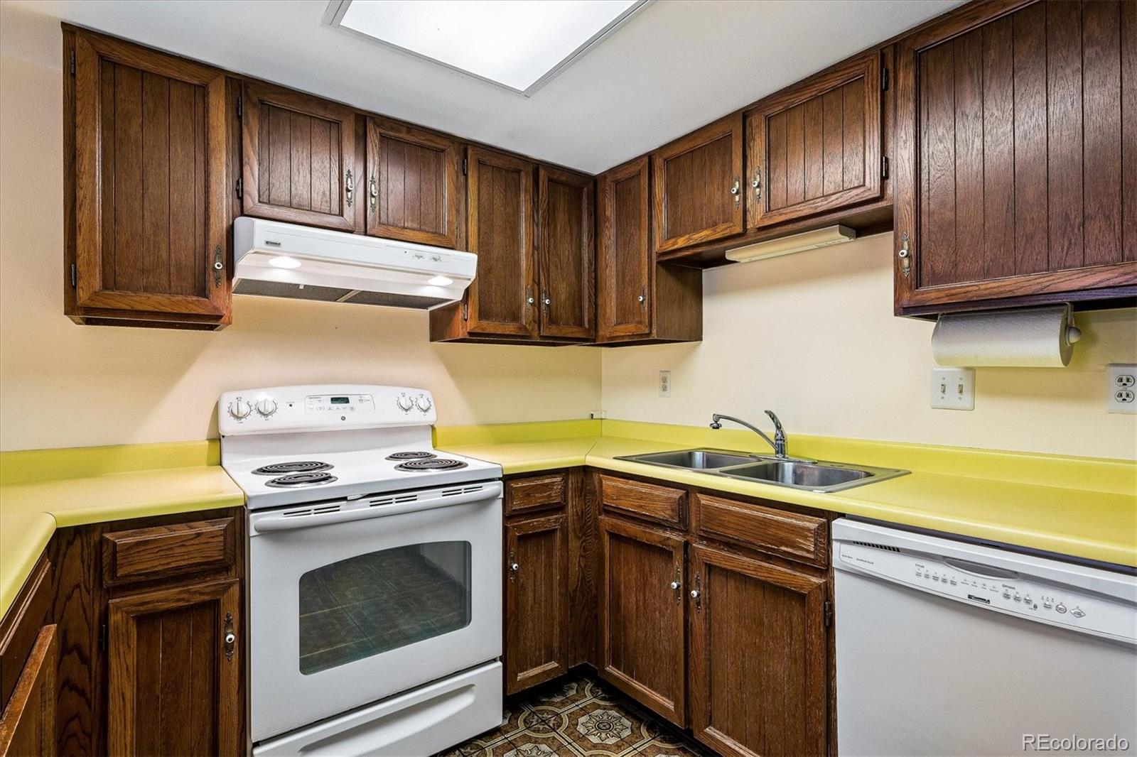 6685 E Arizona Avenue Denver CO 80224