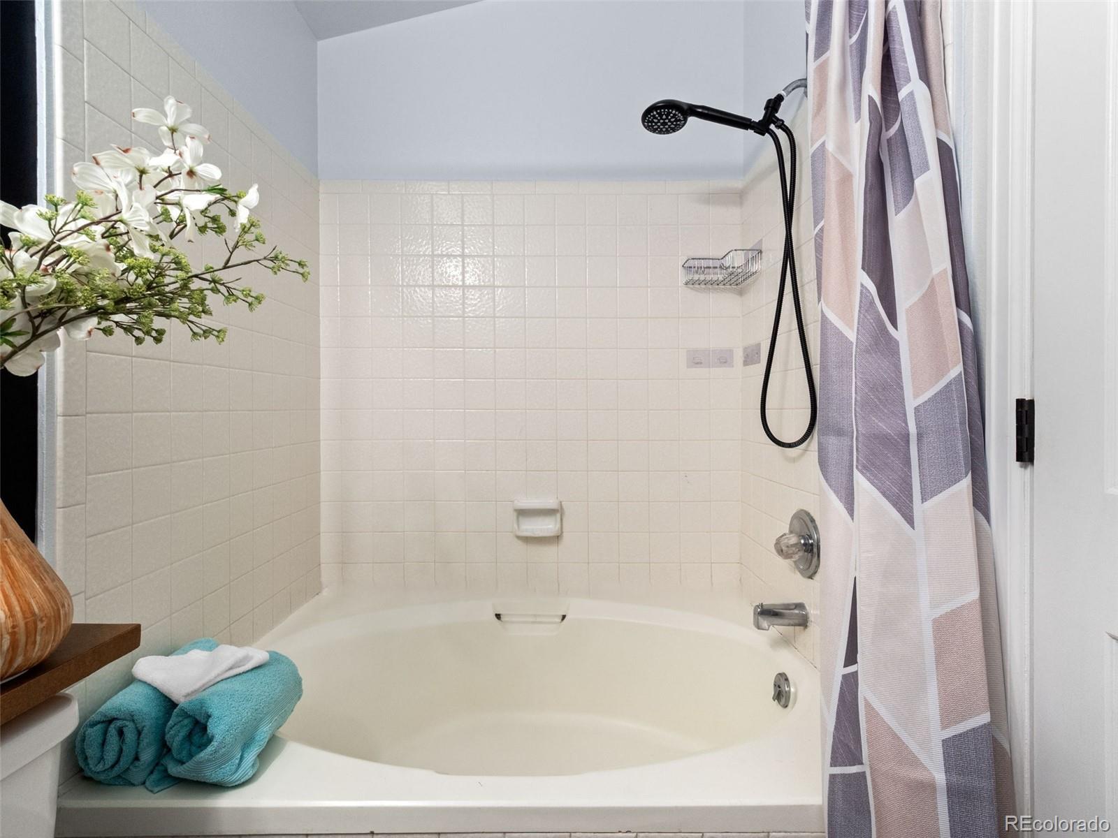 5620 W 80th Place Arvada CO 80003