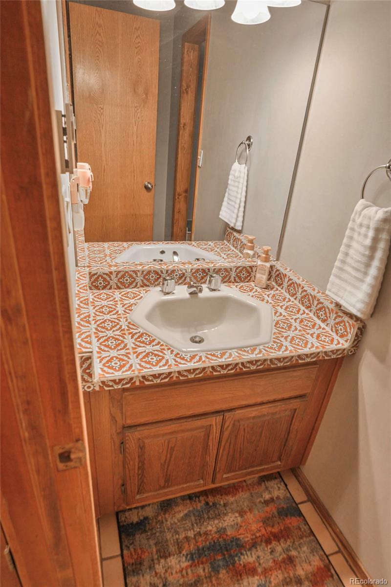 1331 Panadero Avenue La Veta CO 81055