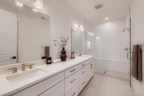 7732 S Irving Street Littleton CO 80120