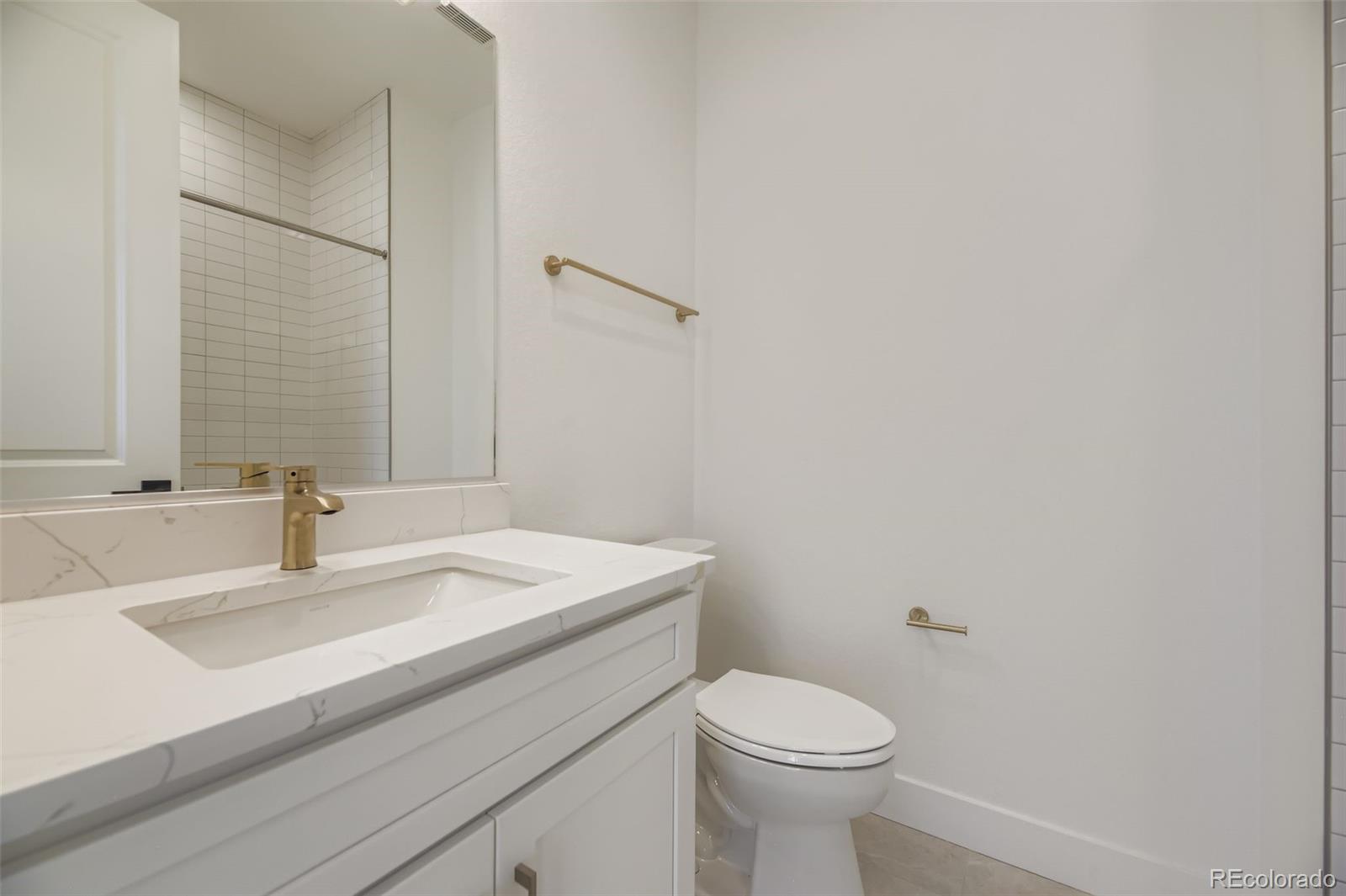 7732 S Irving Street Littleton CO 80120