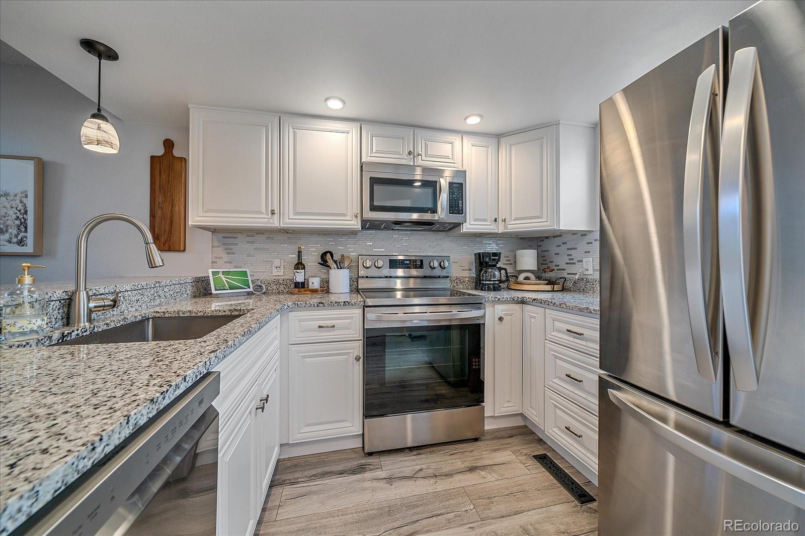 7250 Devinney Court Arvada CO 80005