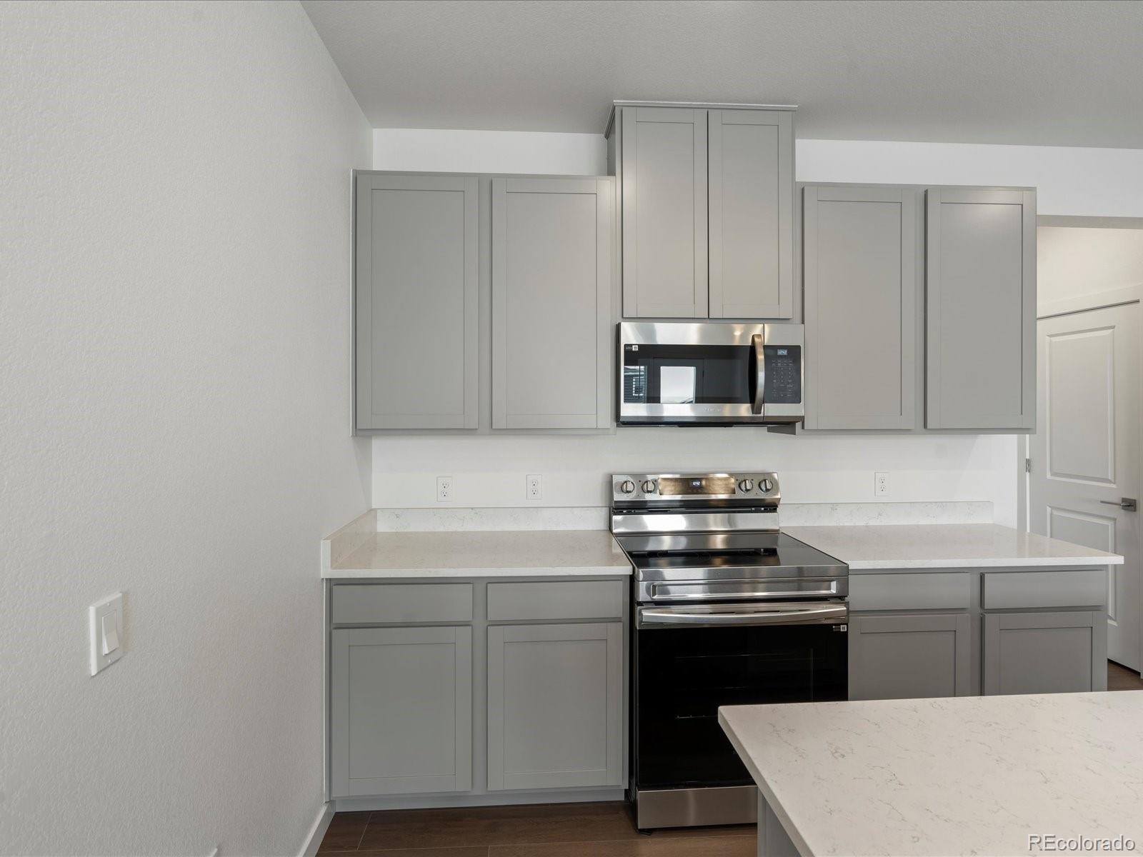 6153 N Ceylon Street Denver CO 80249