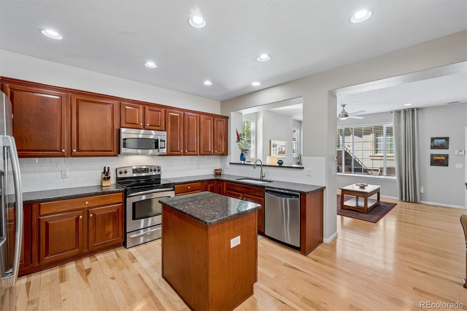 9489 Cedarhurst Lane Highlands Ranch CO 80129