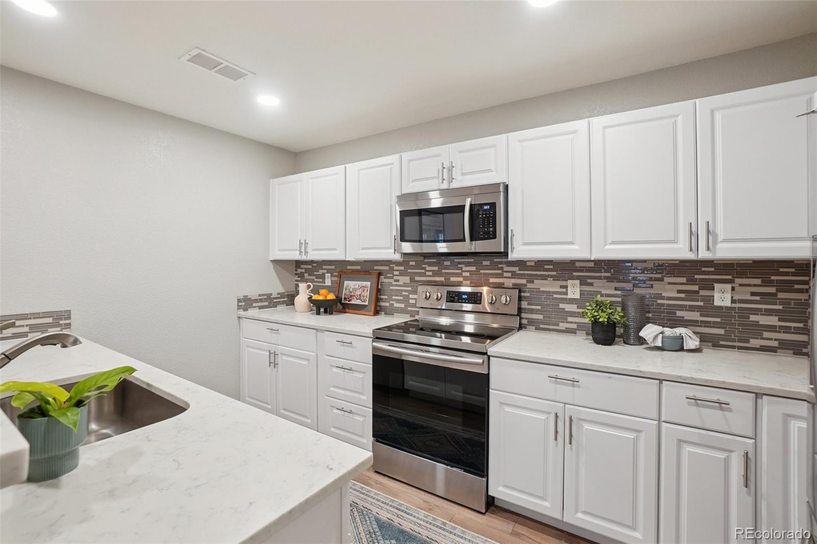 4271 S Blackhawk Circle Aurora CO 80014